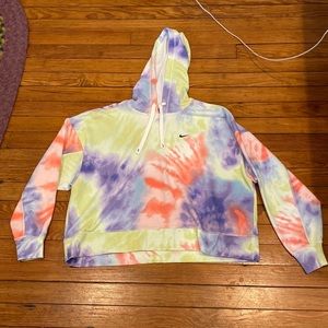 Nike Women’s Sweatshirt